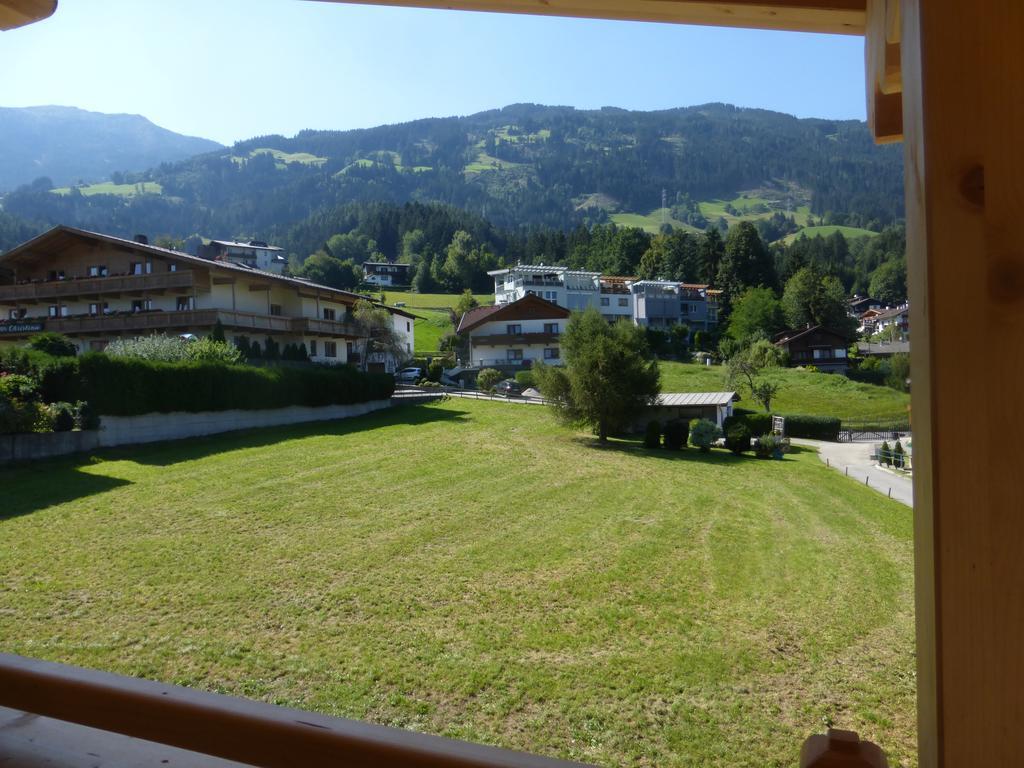 Ferienwohnung Zillertal - Schwemberger Fügen Pokoj fotografie